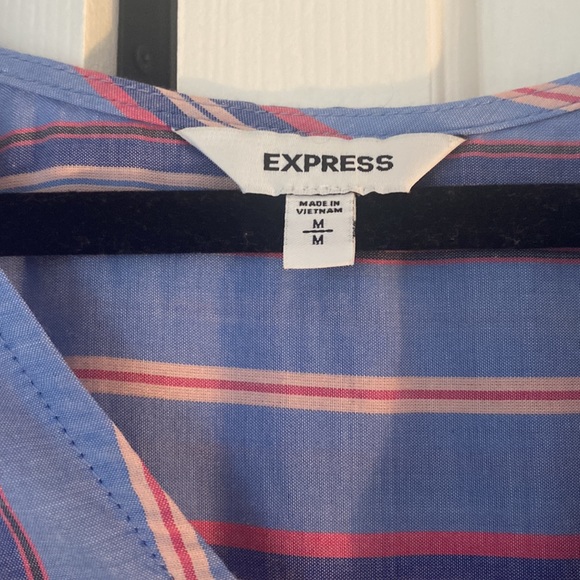 NWOT. Woman’s Express striped tank. Size medium. - Picture 3 of 3